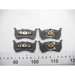 Zestaw klocków hamulcowych, hamulce tarczowe przód Mazda 626 GGY9-33-28Z 9A
