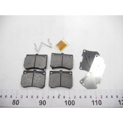 Zestaw klocków hamulcowych, hamulce tarczowe przód Mazda 323 B0YW 33 23ZC