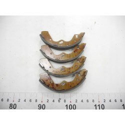 Szczęki hamulcowe tył Mazda Demio OE D1Y2 26 38ZA