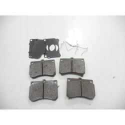 Klocki hamulcowe przód Mazda 323 OE BRY5-33-23ZA