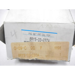Klocki hamulcowe przód Mazda 323 OE BRY5-33-23ZA