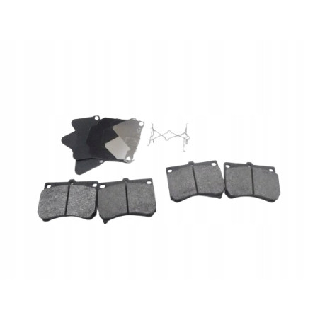 Zestaw klocków hamulcowych, hamulce tarczowe przód Mazda 323 BRY4-33-23Z 9A