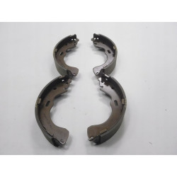 Szczęki hamulcowe tył Mazda 626 OE CBY9-26-38Z