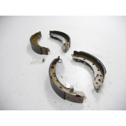 Zestaw szczęk hamulcowych LPR 08680