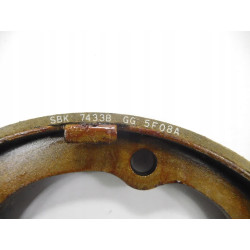 Zestaw szczęk hamulcowych, hamulec postojowy Hyundai Tucson OE 58305 D7A00