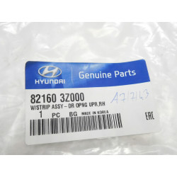 USZCZELKA DRZWI PRAWY PRZÓD HYUNDAI I40 OE 82160 3Z000