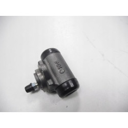 Cylinderek hamulcowy Akron-Malo 89565