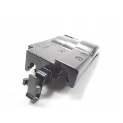 Wspornik klamki prawy tył Hyundai Tucson OE 82640 D3000