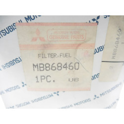 Filtr paliwa Mitsubishi Delica L400 OE MB868460
