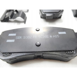 Zestaw klocków hamulcowych, hamulce tarczowe Hyundai Accent OE 58302 2SA30