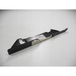 Wspornik, błotnika prawy przód Citroen C3 III 9815499780