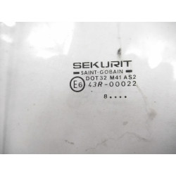 Szyba boczna DOT 32 M41 AS2