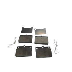 Klocki hamulcowe przód Mitsubishi OE MB895161