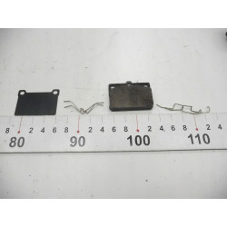 Klocki hamulcowe przód Mitsubishi OE MB895161