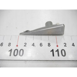 KIERUNKOWSKAZ BŁOTNIKA LEWY PRZÓD RENAULT MEGANE II OE 8200633416