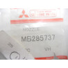 Dysza spryskiwacza szyby przód Mitsubishi Chariot OE MB285737