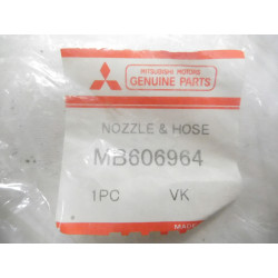 DYSZA, RR SPRYSKIWACZ SZYBY MITSUBISHI GALANT OE MB606964