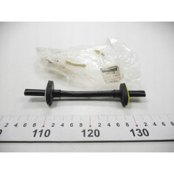 PRZELOTKA,OKABLOWANIE DRZWI MITSUBISHI LANCER COLT OE MB818604