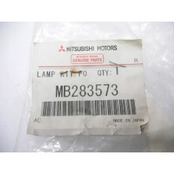 Lampa przeciwmgielna lewy tył Mitsubishi Colt OE MB283573