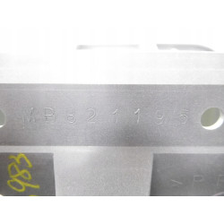 Osłona lampy przeciwmgielnej lewy tył Mitsubishi Lancer OE MB799218