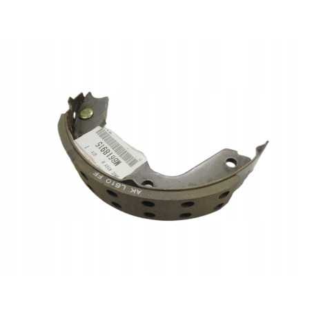 Szczęka hamulcowa Mitsubishi Delica Pajero OE MB618915