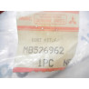 ZESTAW OSŁONY,POŁĄCZENIE OSI TYŁ MITSUBISHI GALANT OE MB526962