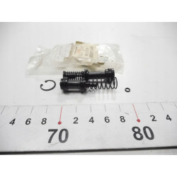 Zestaw naprawczy, pompa hamulcowa Mitsubishi Colt Galant OE MB928456