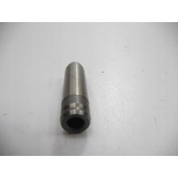 PROWADNICA,ZAWÓR WLOTOWY MITSUBISHI COLT MIRAGE OE MD079661