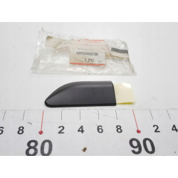 Listwa błotnika prawy przód Mitsubishi Carisma OE MR288238