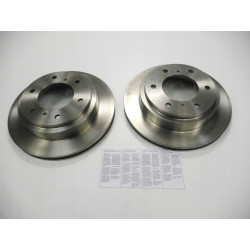 Tarcze hamulcowe tył Mitsubishi Shogun Pajero 00-06 OE MZ690861