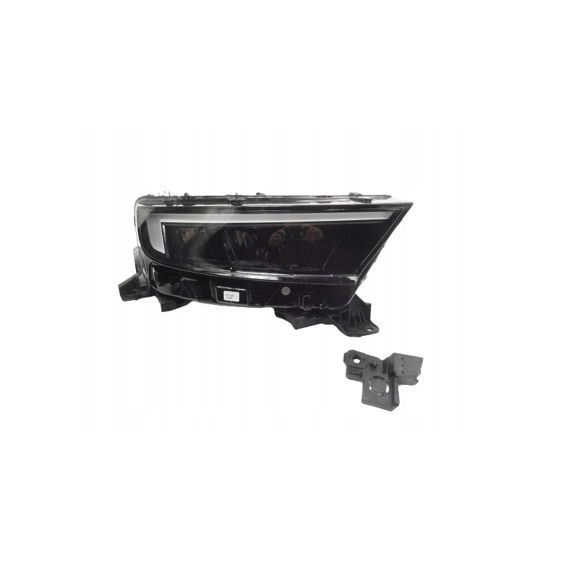 Lampa prawy przód Opel Mokka B 9837331580