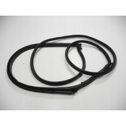 Uszczelka drzwi prawy przód Toyota Prius II XW20 04-09 OE 67861-47020