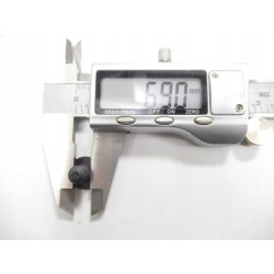 Klips listwy progowej BMW X2 OE 7130702966