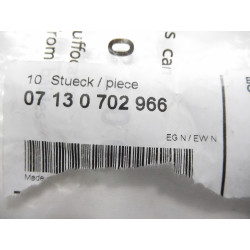 Klips listwy progowej BMW X2 OE 7130702966