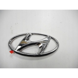 Emblemat, znaczek tył Hyundai I10 OE 86341 B4000