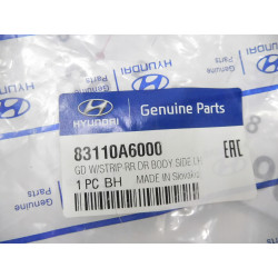 Uszczelka drzwi lewy tył Hyundai I30 GD 2013- OE 83110A6000