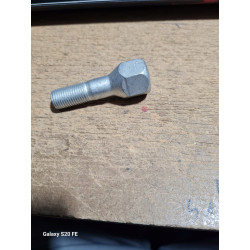 Szpilka Śruba koła ALUFELGI 16" ALFA ROMEO ALFETTA GTV 5909531