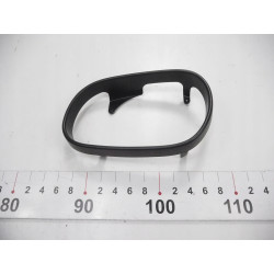 Ramka lusterka lewego Mitsubishi Carisma OE MR388061