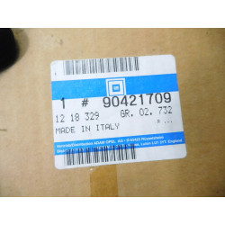 Wspornik Reflektora Przedni Lewy Opel Kadett E OE 90421709