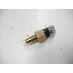 Czujnik, świateł cofania Mitsubishi Outlander OE MD730979