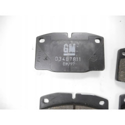 Klocki hamulcowe przód Opel Kadett E Vectra A OE 90398759