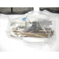 Klocki hamulcowe przód Opel Kadett E Vectra A OE 90398759