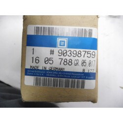 Klocki hamulcowe przód Opel Kadett E Vectra A OE 90398759