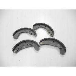 Szczęki hamulcowe tył Opel Corsa A OE 90397655