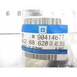 Uchwyty, mocowanie przewodów drzwi przednich Opel Vectra B OE 90414677