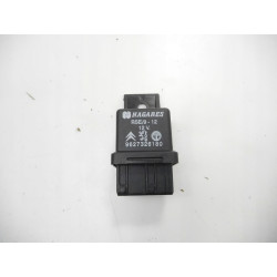 Przekaźnik pompy paliwa Fiat Ulysse Scudo OE 9627326180
