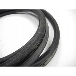 USZCZELKA KSZTAŁTOWNIK GUMOWY LEWY FIAT PALIO 46539402