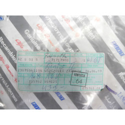 Zestaw uszczelek silnika Fiat Punto Stilo OE 71717900