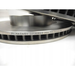 TARCZE HAMULCOWE PRZEDNIE MITSUBISHI PAJERO OE MZ690870