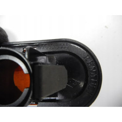 Klosz kierunkowskazu błotnika Renault Master II Trafic II OE 7700847333